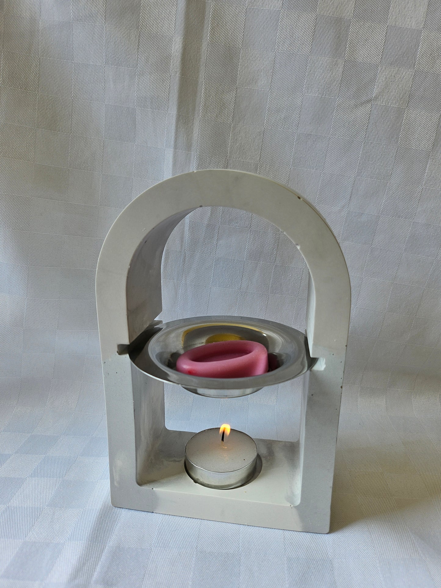 Brûle-parfum artisanal en Jesmonite