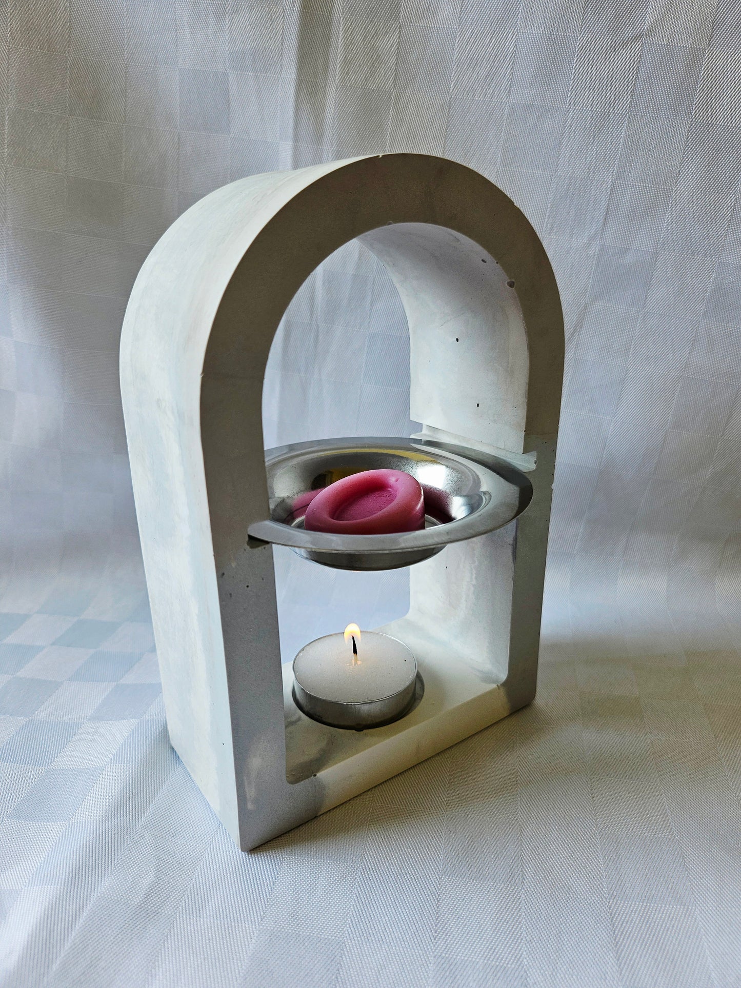 Brûle-parfum artisanal en Jesmonite